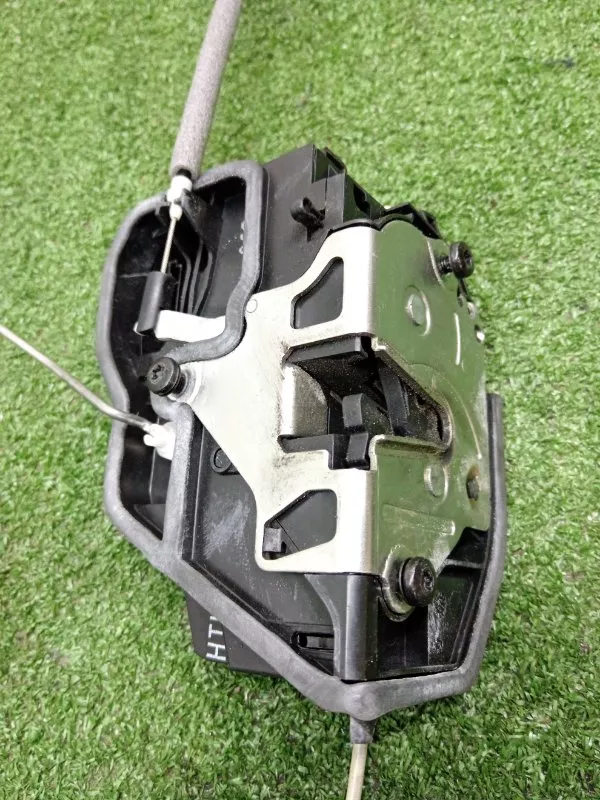 Замок двери