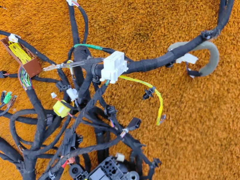 Проводка салона