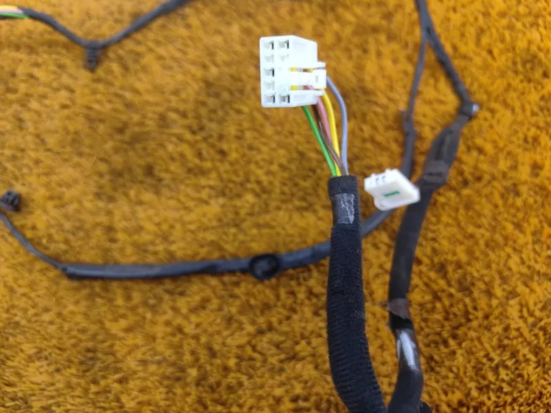 Проводка двери