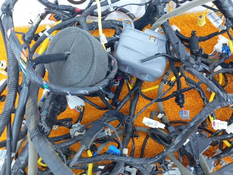 Проводка салона