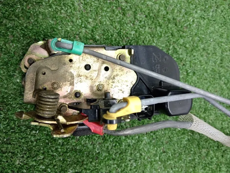 Замок двери