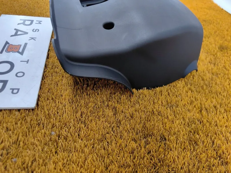 Кожух рулевой колонки