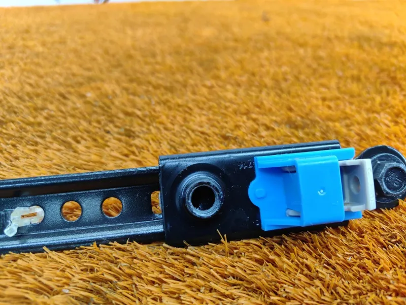 Механизм регулировки ремня безопасности