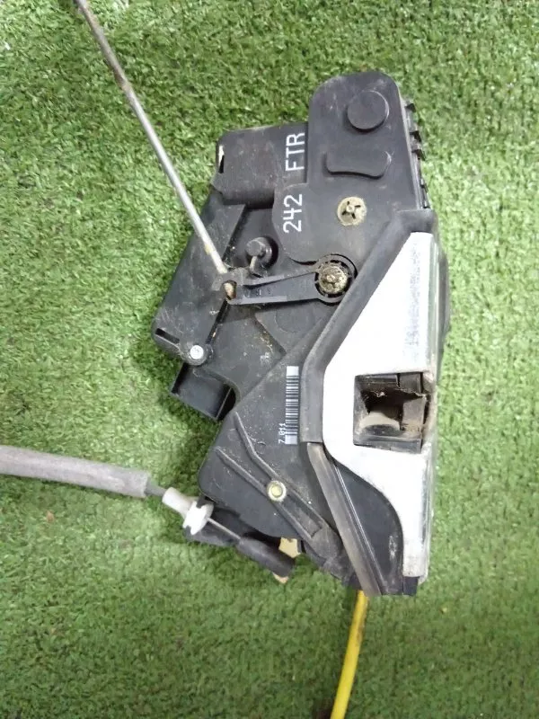 Замок двери