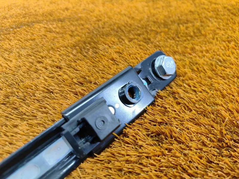 Механизм регулировки ремня безопасности