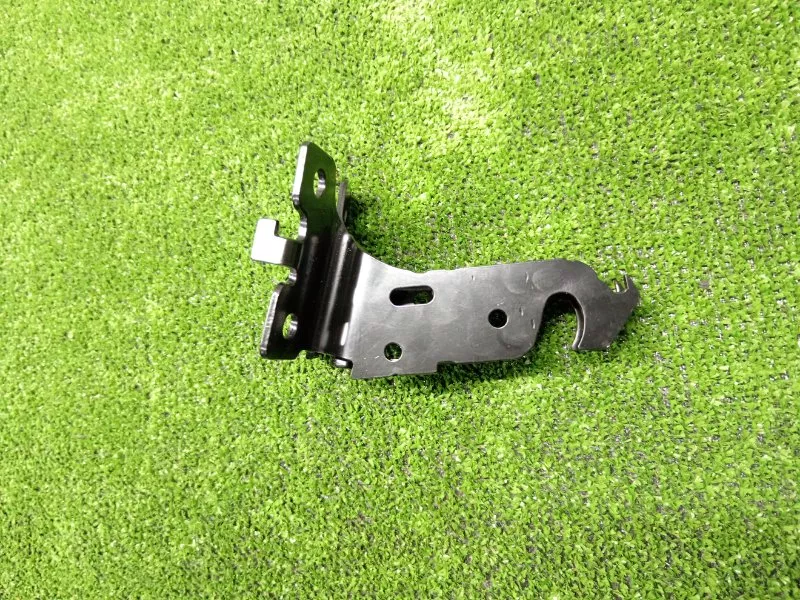 Крепление сиденья