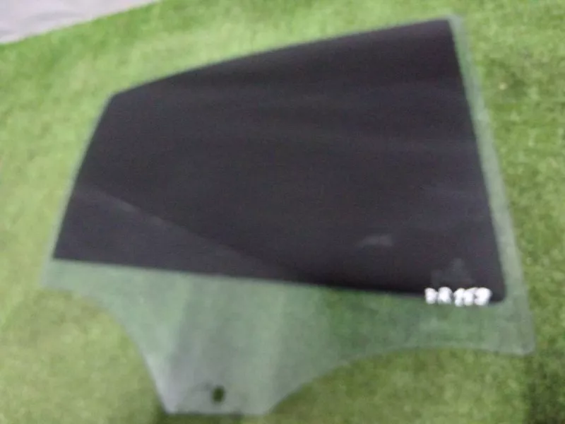 Стекло двери BMW 3-Series 2007 51347119978 E90, заднее правое