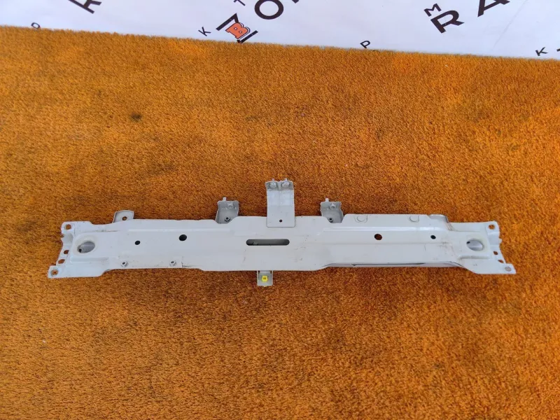 Панель передняя