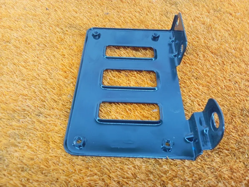 Кронштейн блока управления