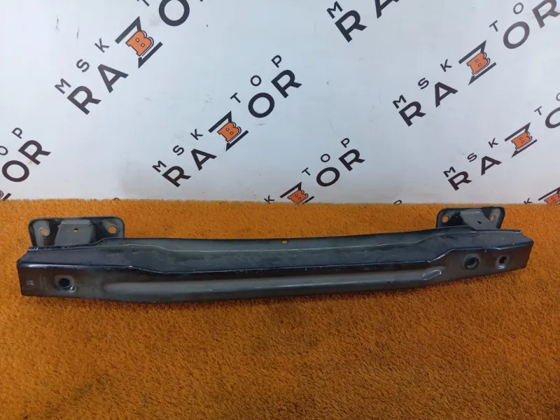 Усилитель бампера