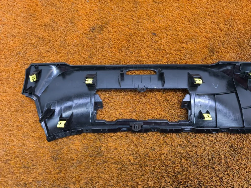 Накладка торпедо