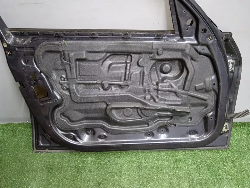 Дверь BMW 3-Series 2005 41007203643 E90, передняя левая