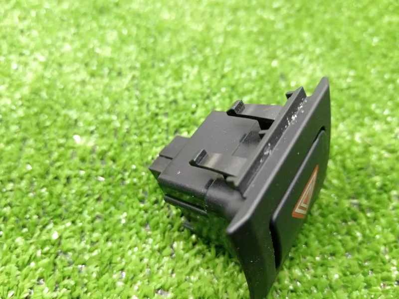 Кнопка аварийной сигнализации