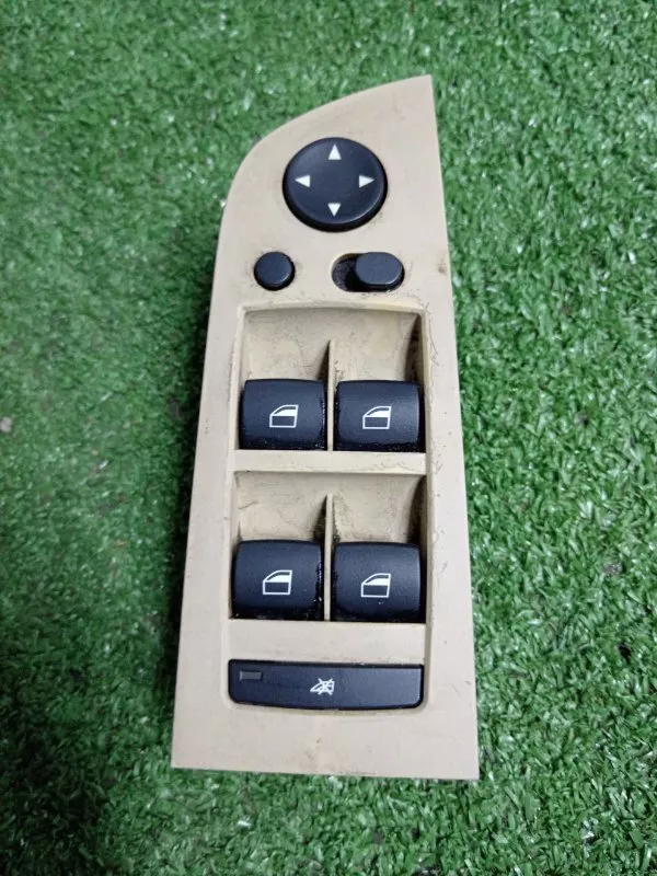 Блок управления стеклоподъемниками