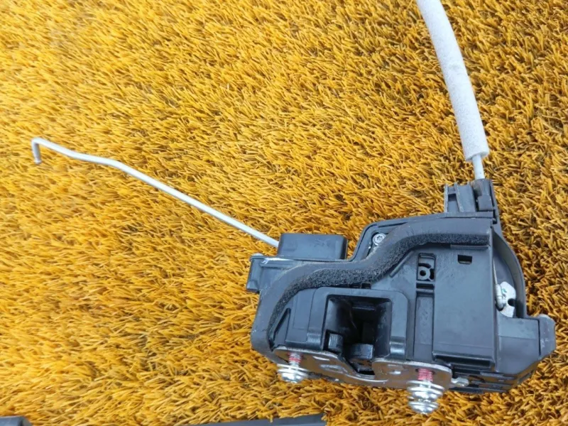 Замок двери