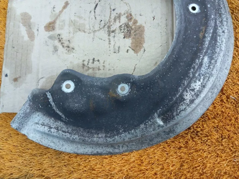 Пыльник тормозного диска