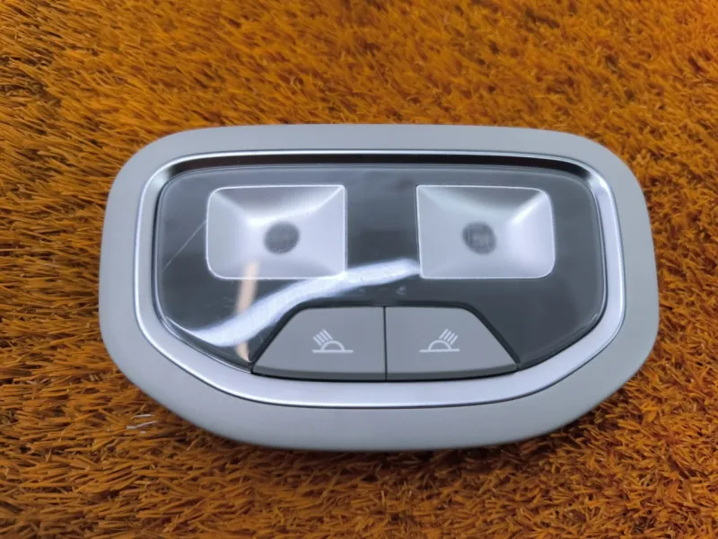 Плафон салона