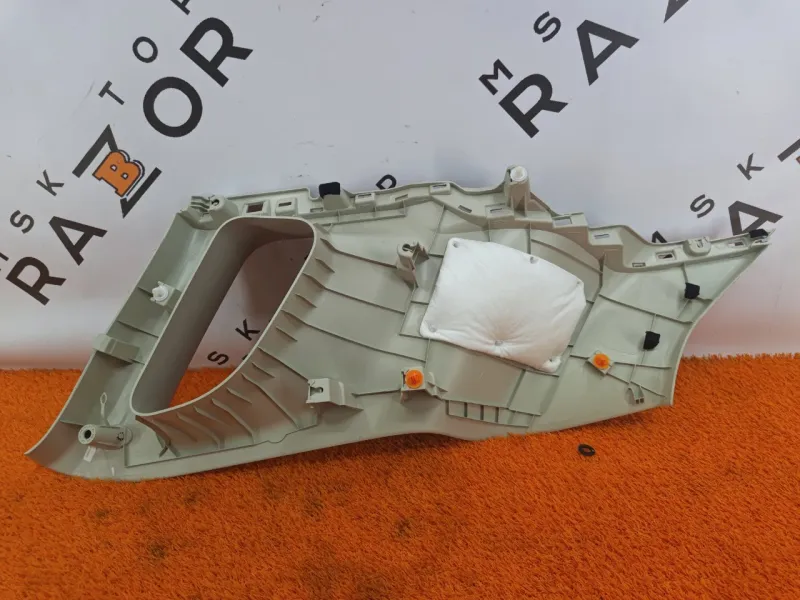 Обшивка стойки