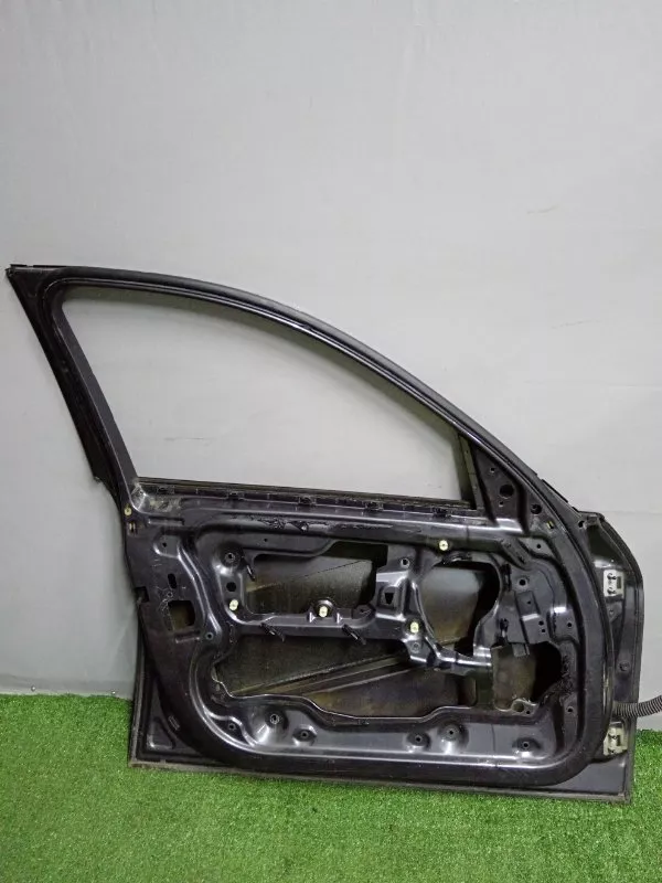 Дверь BMW 3-Series 2005 41007203643 E90, передняя левая