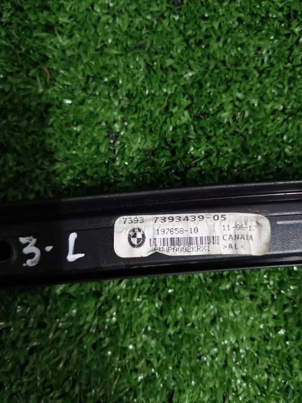 Направляющая стекла двери BMW X3 2017 51357393439 G01 B47, задняя левая
