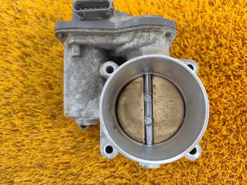 Дроссельная заслонка