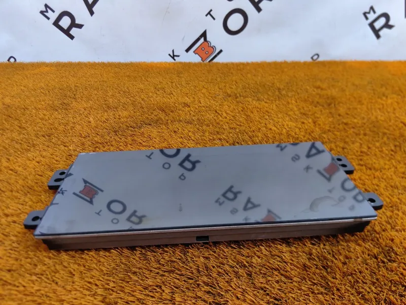 Панель приборов