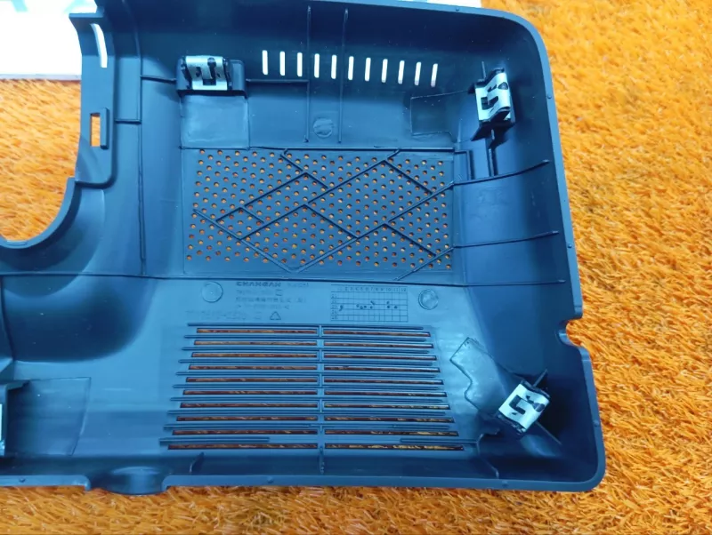 Крышка салонного зеркала