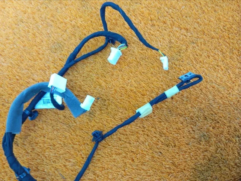 Проводка центральной консоли