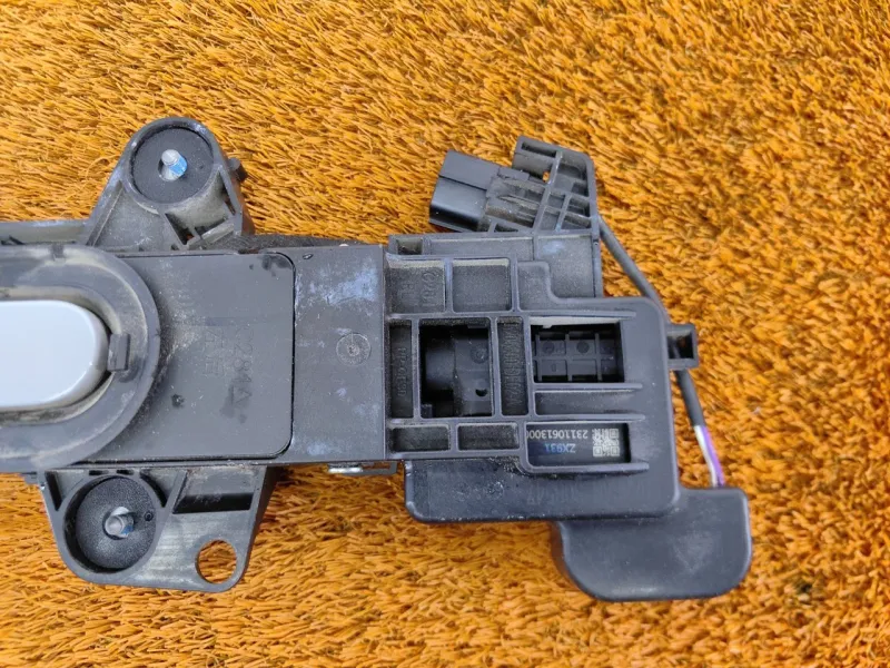 Ручка двери наружняя