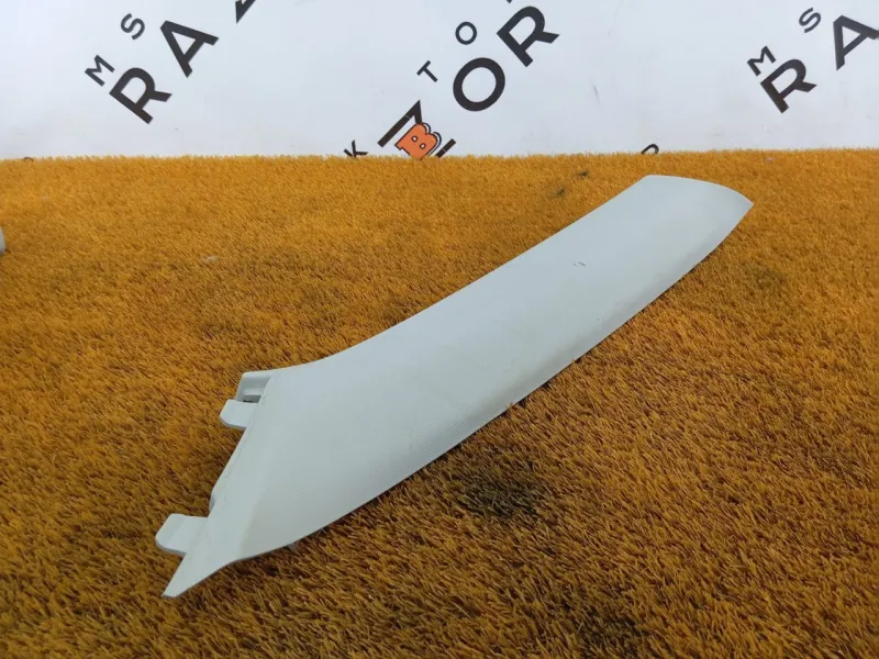 Накладка на стойку кузова