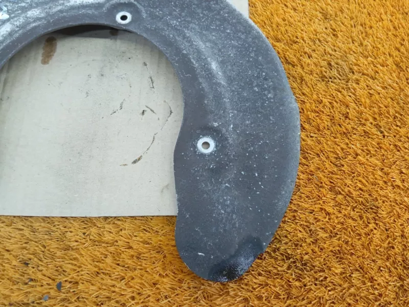 Пыльник тормозного диска