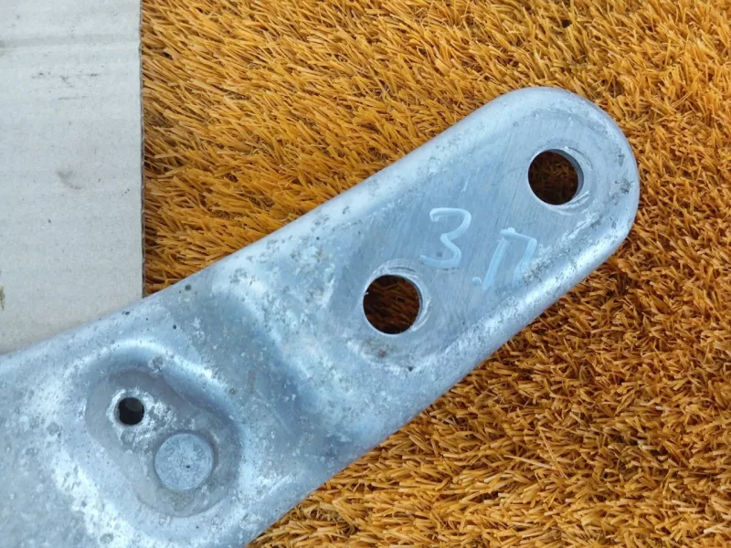 Рычаг подвески