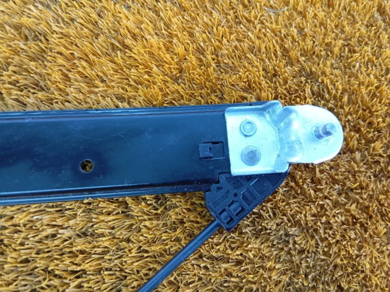 Стеклоподъемник