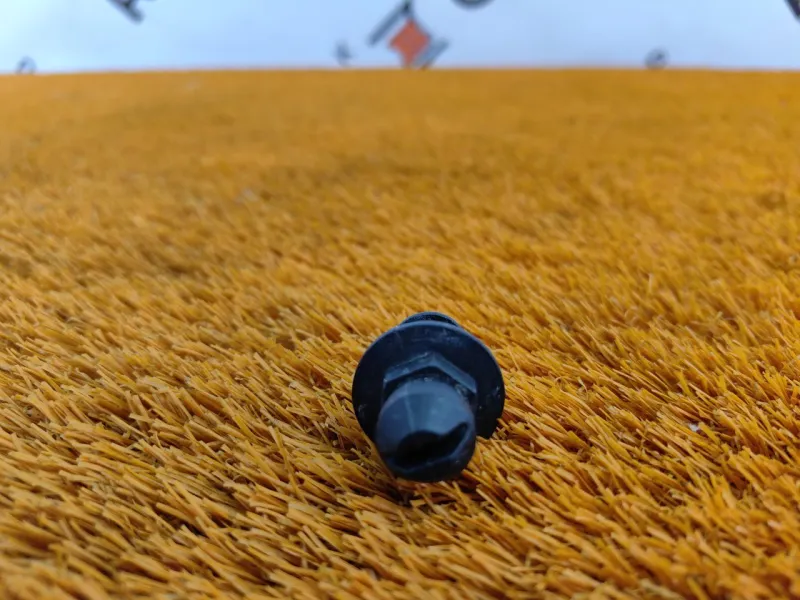 Кронштейн двигателя