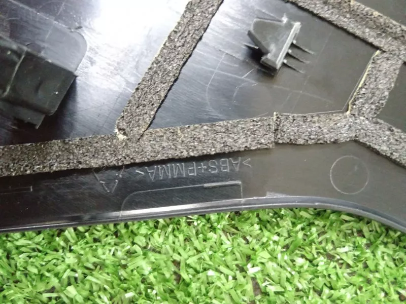 Молдинг двери