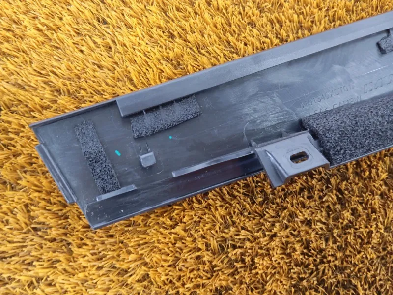 Молдинг двери