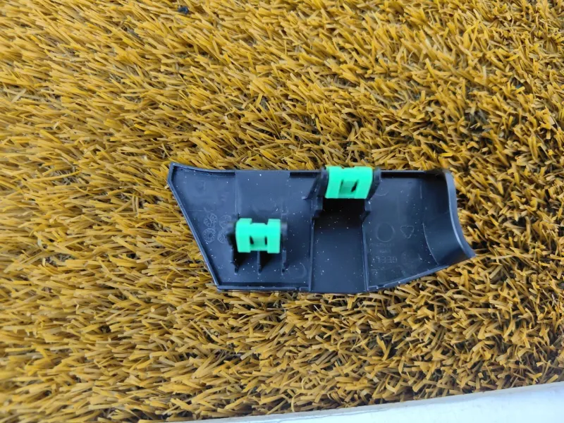 Накладка на торпедо