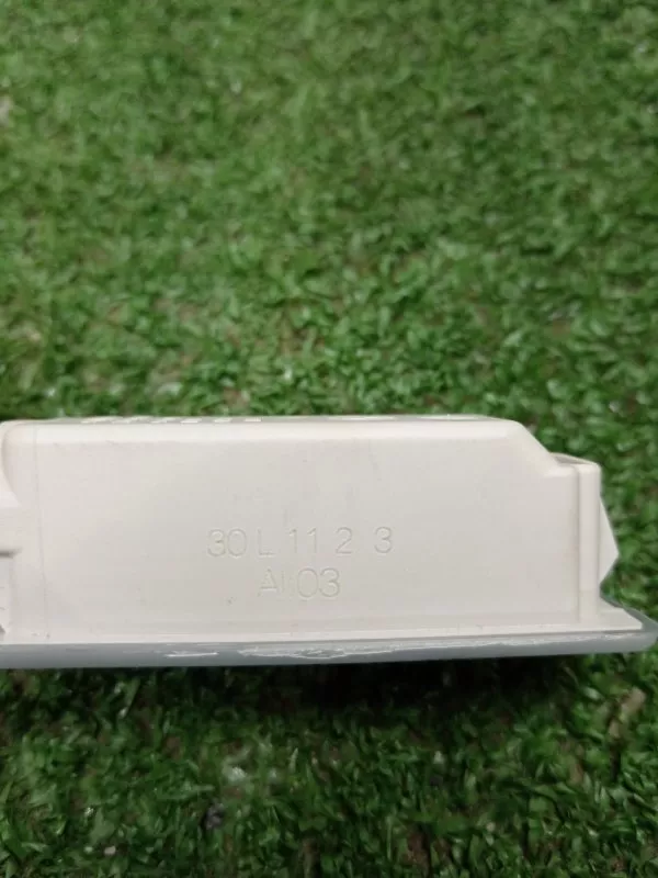 Плафон подсветки багажника