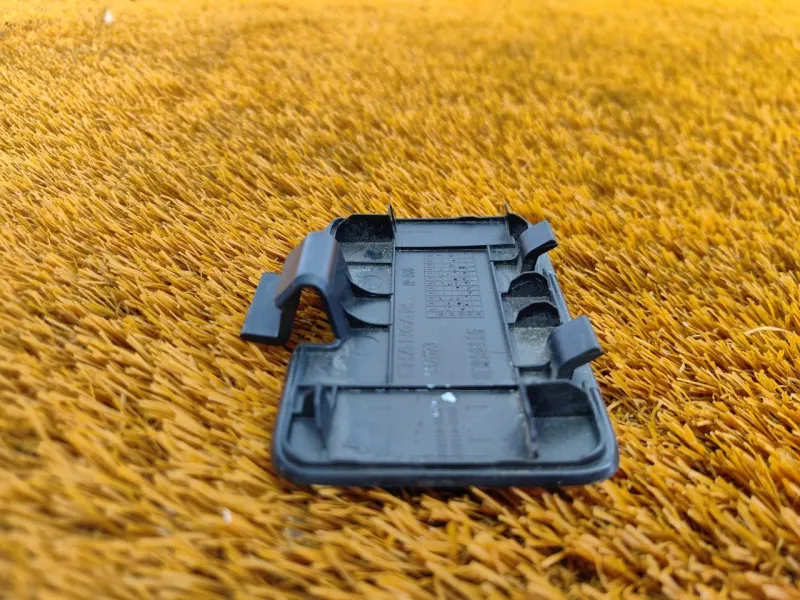 Обшивка двери багажника