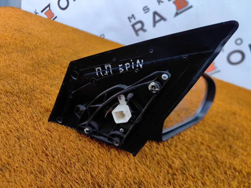 Зеркало боковое