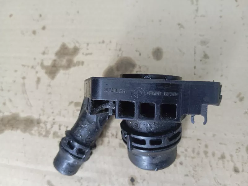 Корпус термостата BMW 5-Series 2019 11518577895 G30 B47D20A