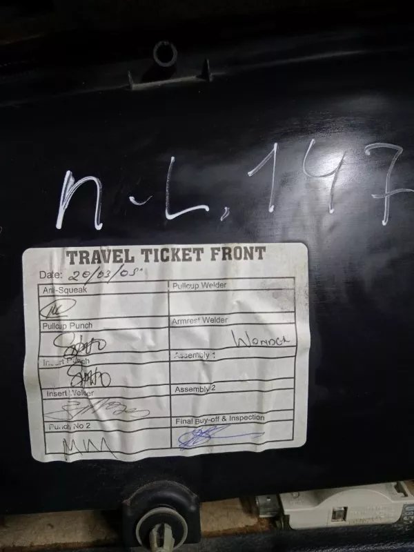 Обшивка двери BMW 3-Series 2005 51429152359 E90, передняя левая