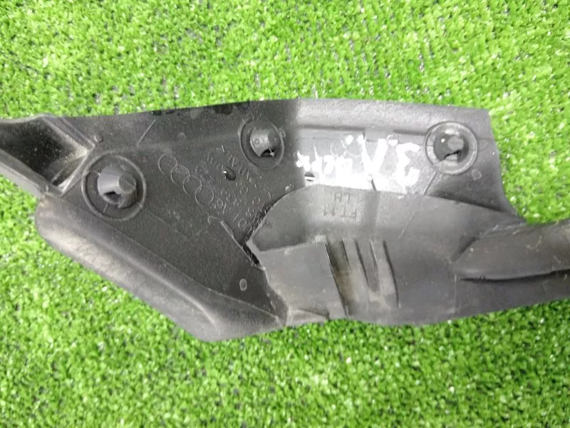 Уплотнитель стекла двери