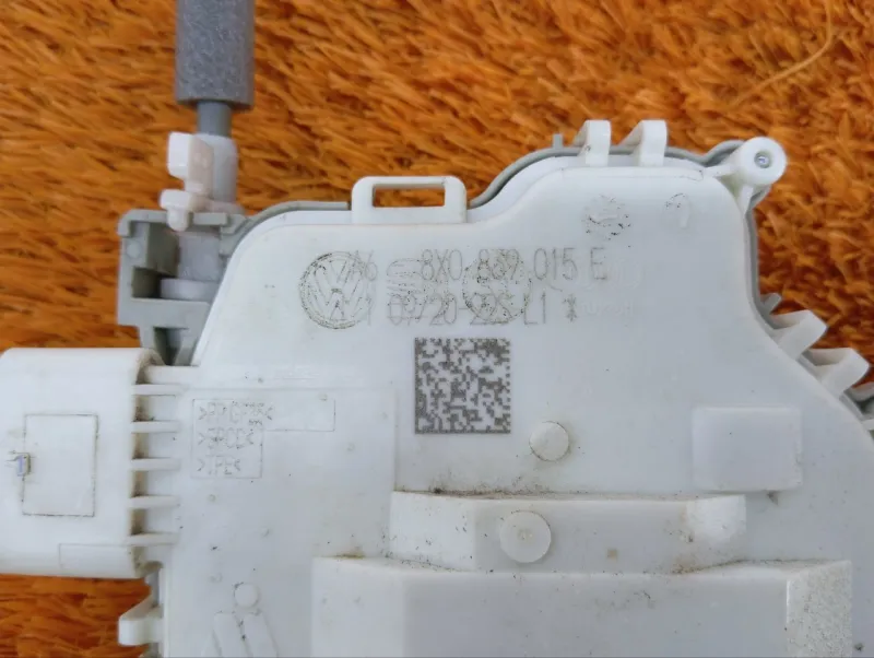 Замок двери