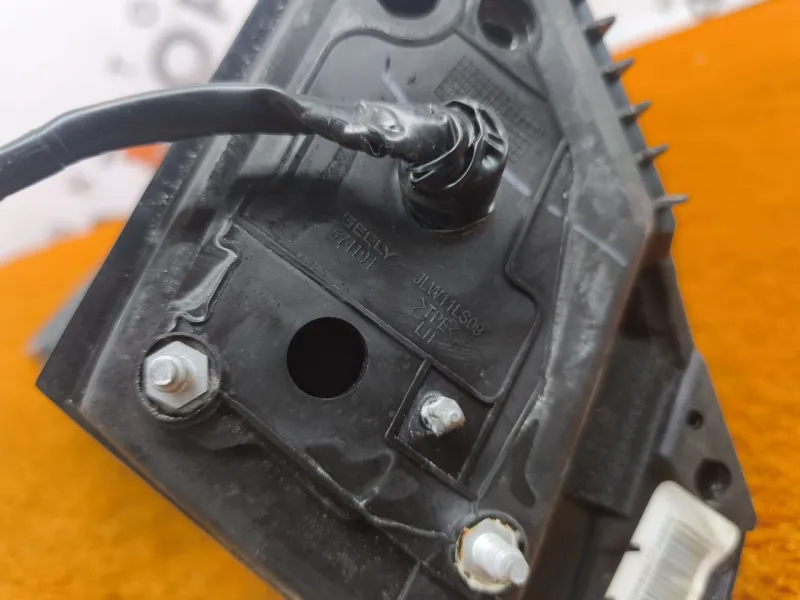 Зеркало боковое