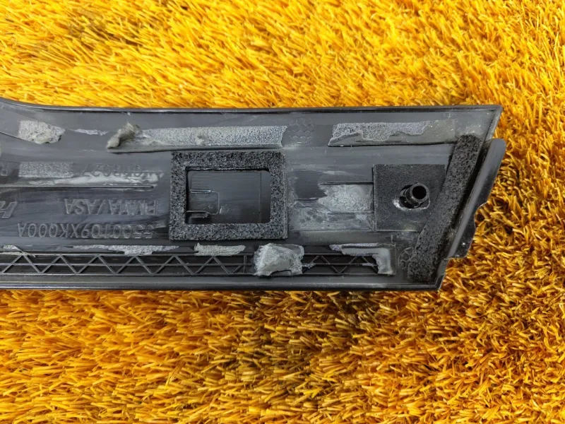 Молдинг двери