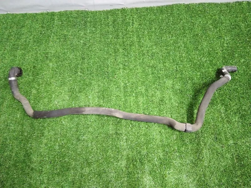 Патрубок отопителя