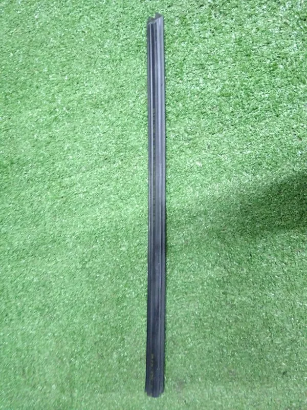 Молдинг стекла