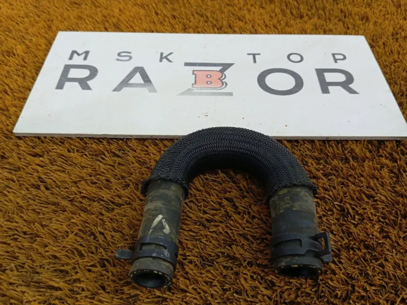 Патрубок радиатора