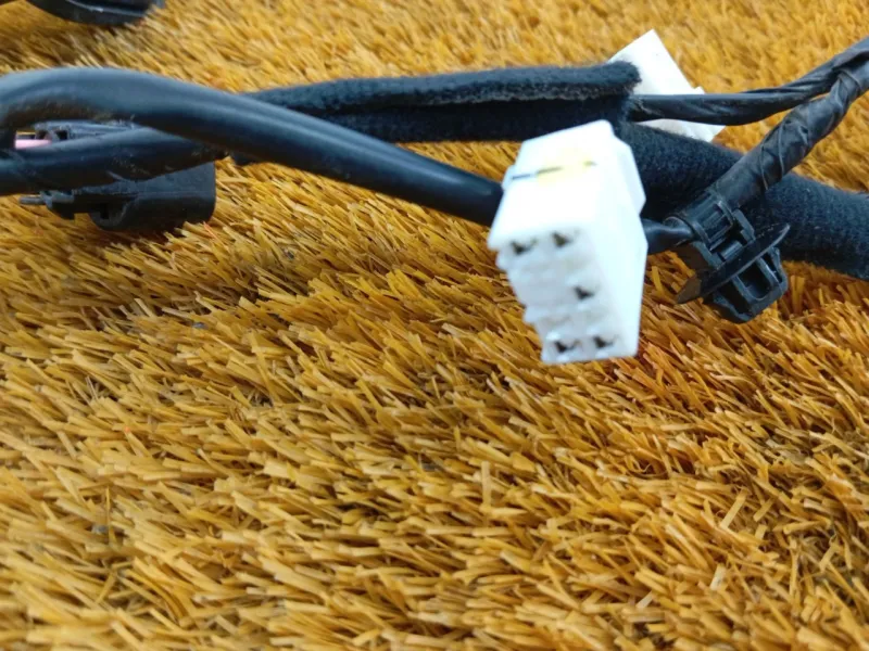 Проводка двери